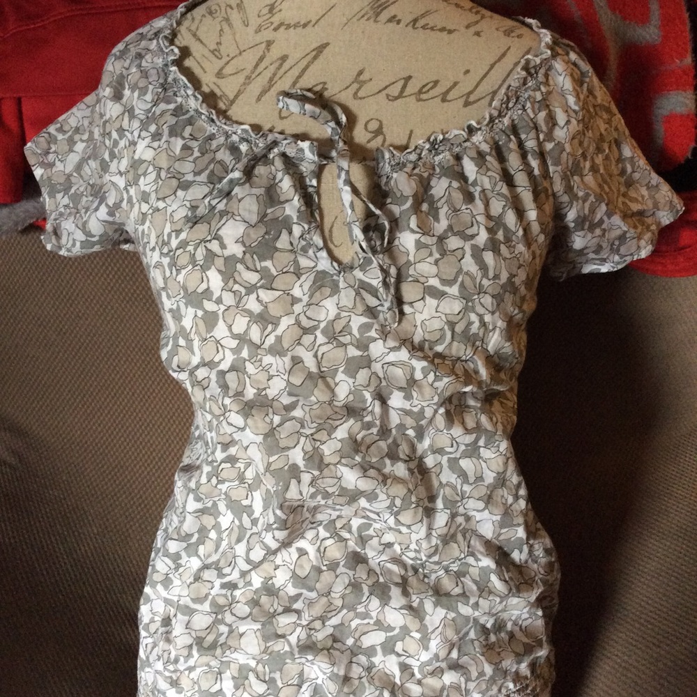 XS Old Navy Boho Elastic Crop Top Floral EUC Sheer